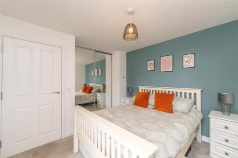 Bedroom 1 Alt