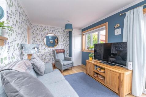 Family Room Alt