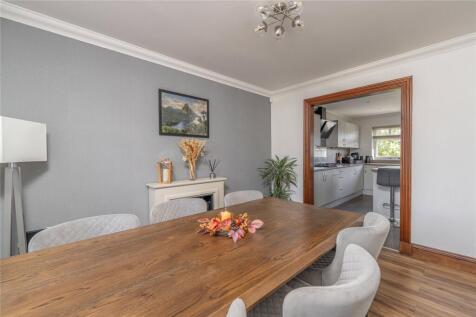 Dining Room Alt