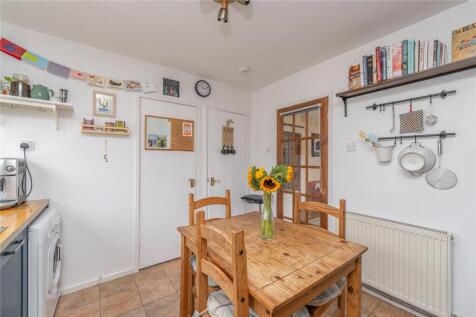 Kitchen Alt