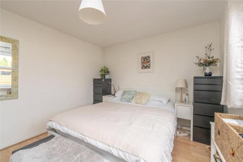 Bedroom 1 Alt