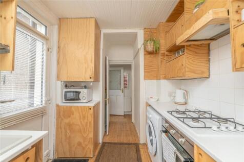 Kitchen Alt