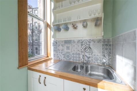 Kitchen Alt