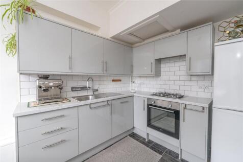 Kitchen Alt