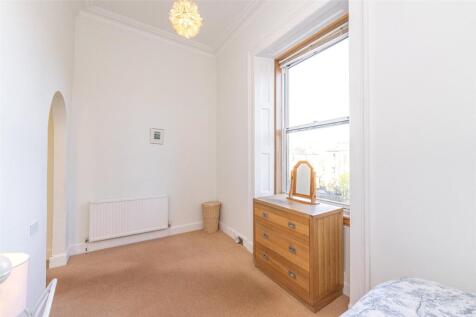 Bedroom 1 Alt