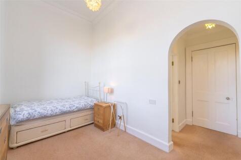 Bedroom 1 Alt