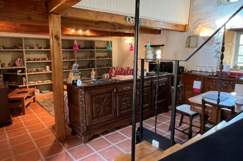 Property Image 28