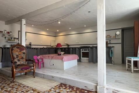 Property Image 6
