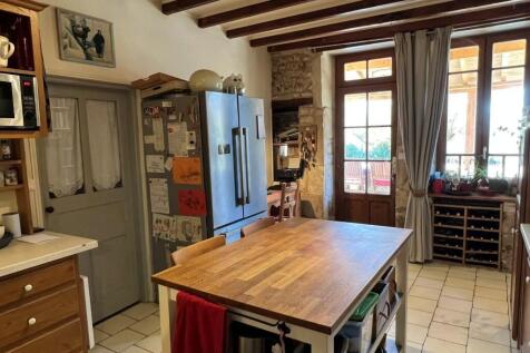 Property Image 8