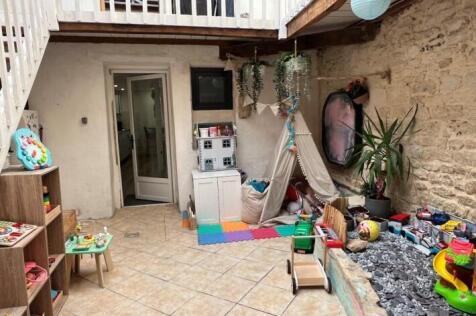 Property Image 9