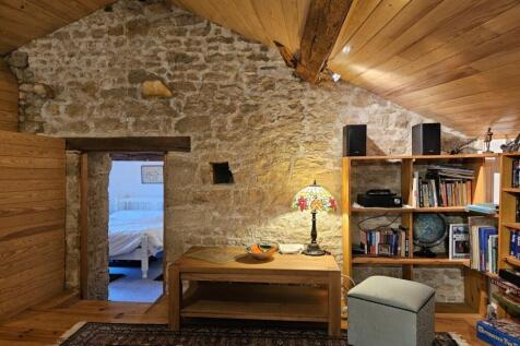Property Image 32