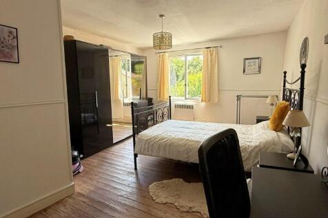 Property Image 24