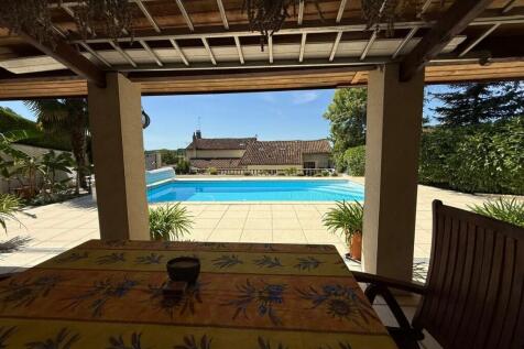 Property Image 39