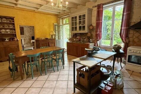 Property Image 8