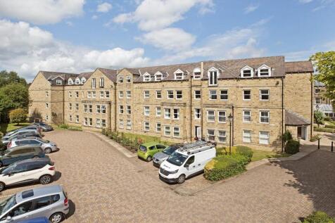Listers Court