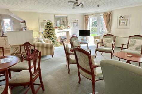 communal lounge