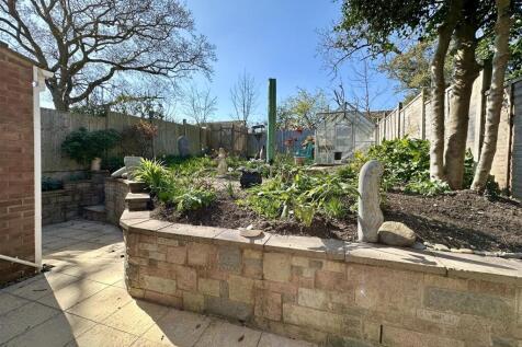 patio &amp; garden