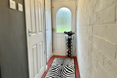 side passage