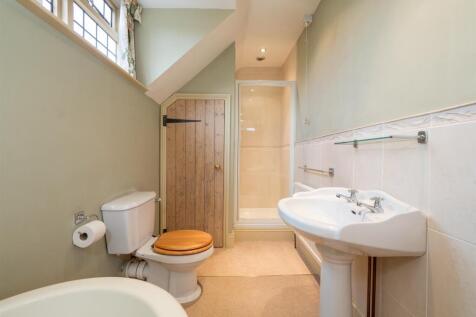 en-suite bathroom