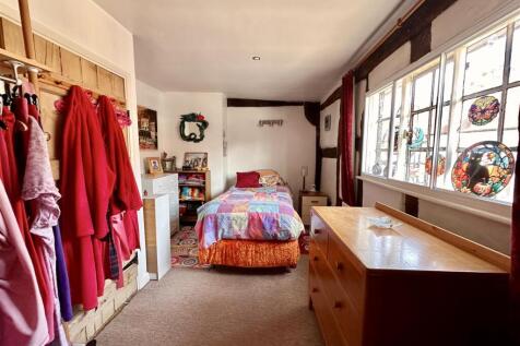 bedroom 1st floor