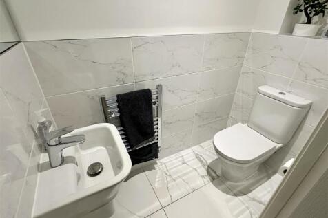downstairs wc
