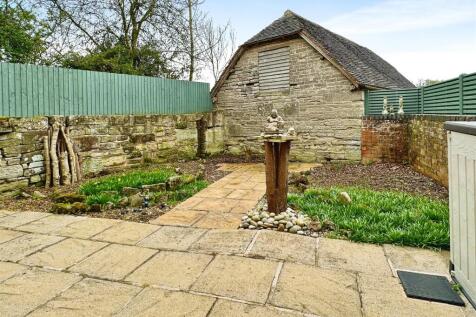 courtyard garden