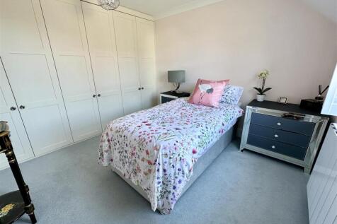 bedroom 2 (front)