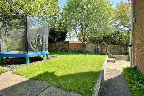 side garden
