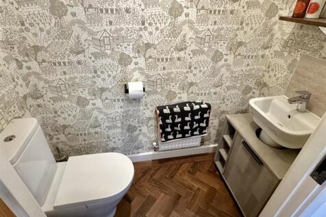 downstairs wc