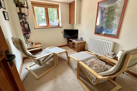 office/snug