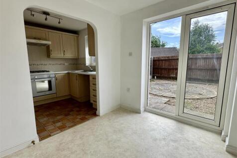 dining/kitchen