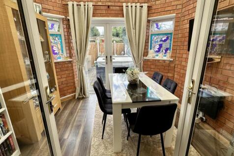 dining/garden room