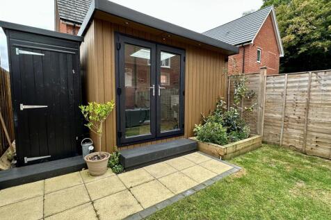 home office/garden room