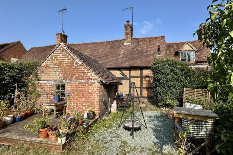 mid garden to house