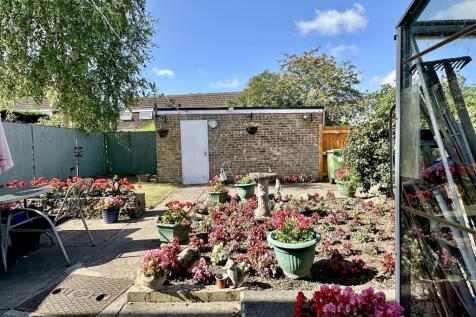 rear garden &amp; garage