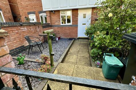 courtyard garden