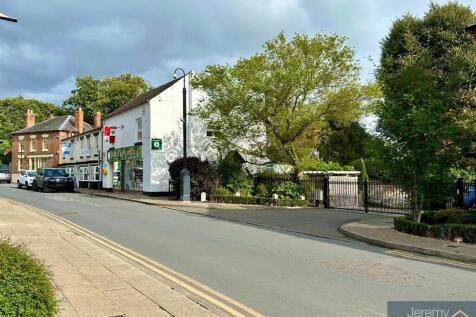 view to left (High St)