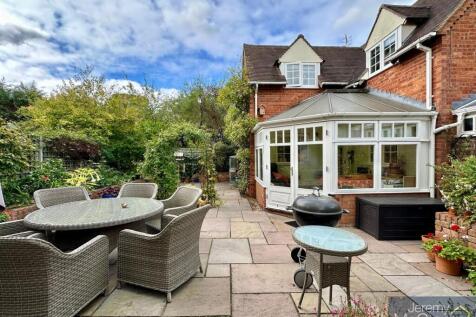 rear courtyard