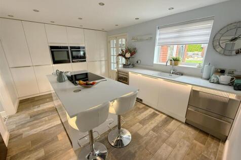 Kitchen Breakfast Room