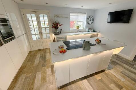 Kitchen Breakfast Room