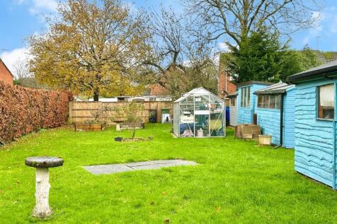 rear of garden/sheds