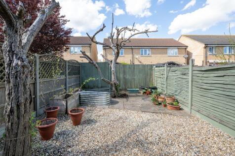 250417 - 18 Bedford Road, Great Barford - 11