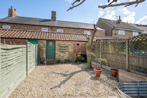 250417 - 18 Bedford Road, Great Barford - 12