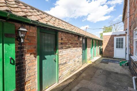 250417 - 18 Bedford Road, Great Barford - 07