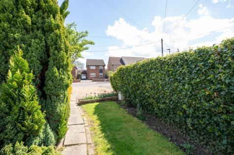 250417 - 18 Bedford Road, Great Barford - 03