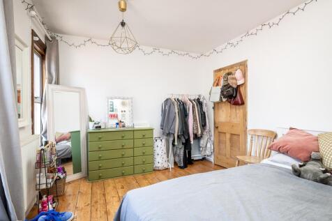 250417 - 99 George Street, Bedford - 20