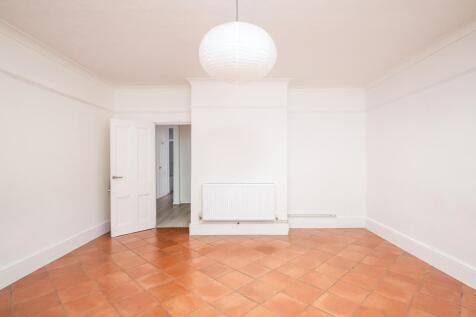 250417 - 41a Warwick Avenue, Bedford - 08