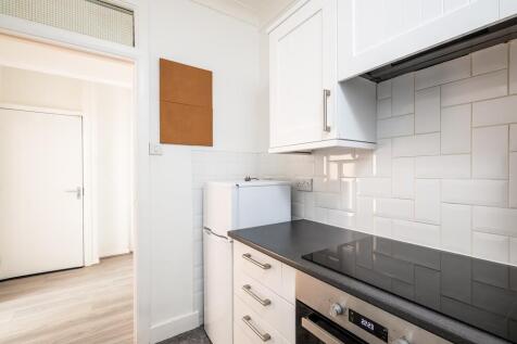 250417 - 41a Warwick Avenue, Bedford - 10