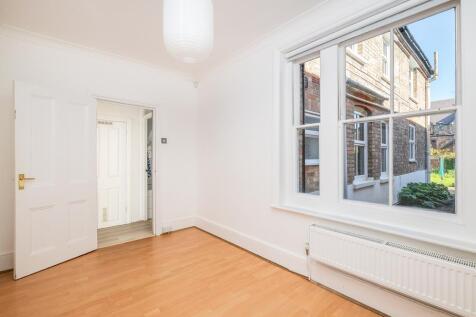 250417 - 41a Warwick Avenue, Bedford - 12
