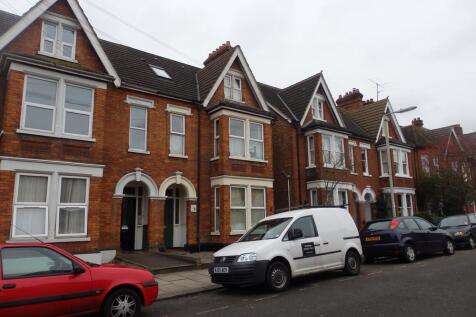 62 Goldington Avenue